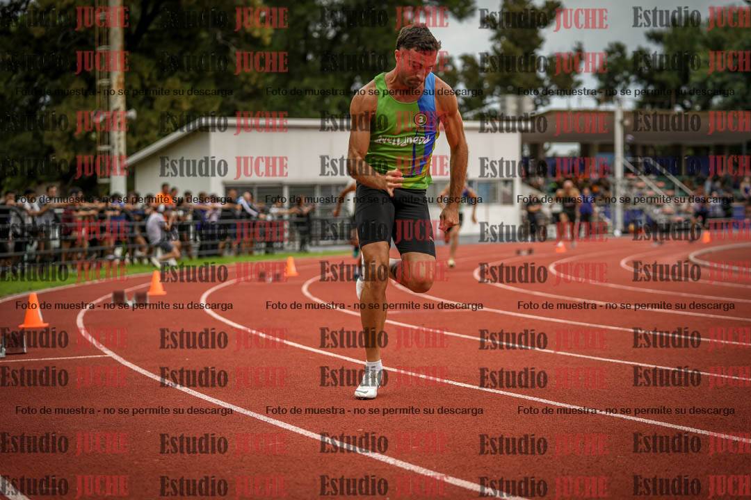 Fotos de los 400 m llanos de varones