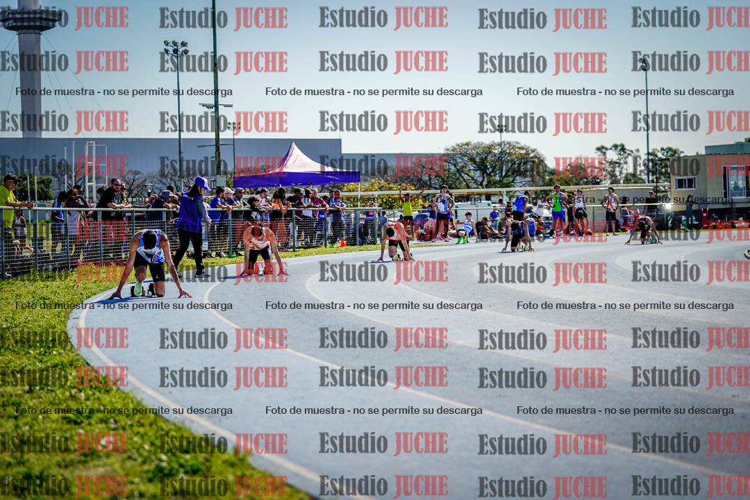 Fotos de los 400 m llanos de varones