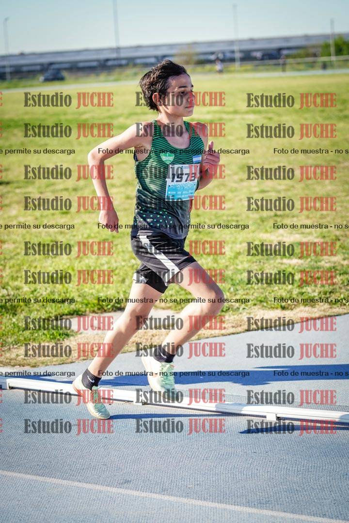 Fotos de los 2000 m llanos de varones