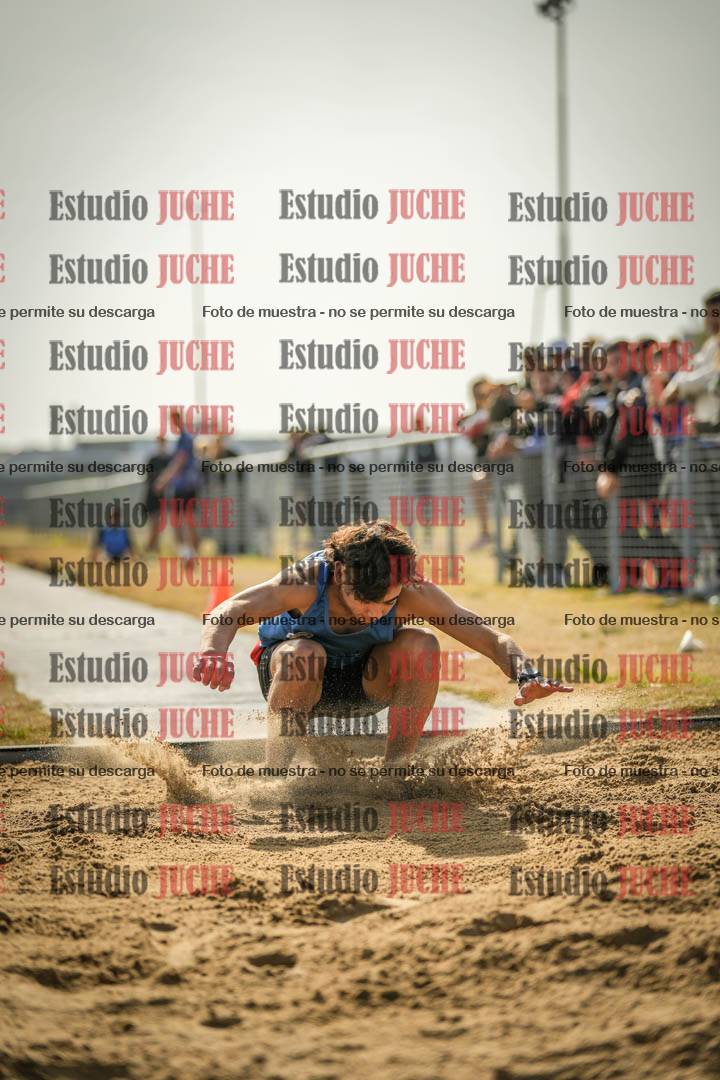 Fotos del salto triple de varones