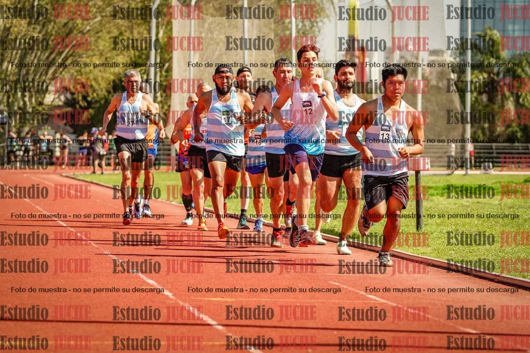 Fotos de los 1500 m llanos de varones