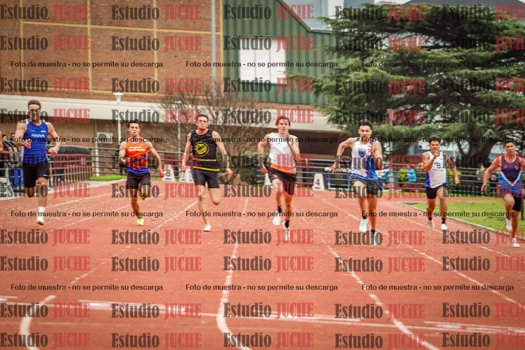 Fotos de los 200 m llanos de varones