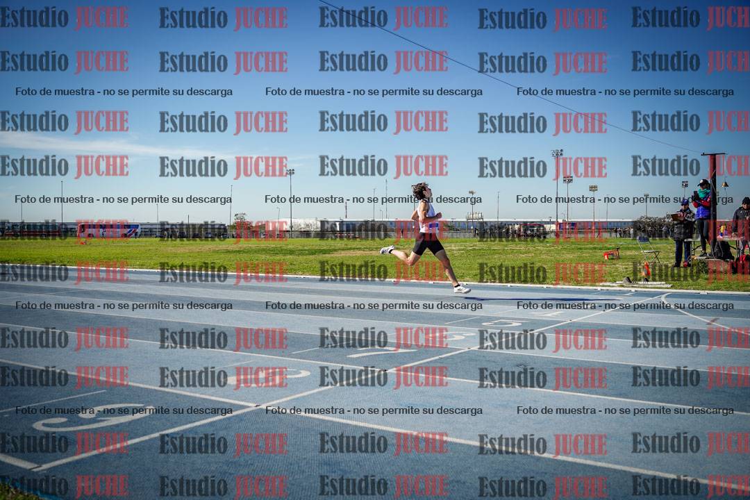 Fotos de los 400 m llanos de varones