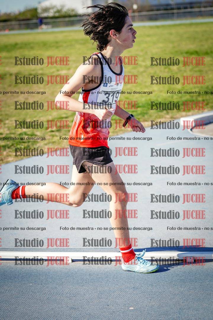Fotos de los 2000 m llanos de varones