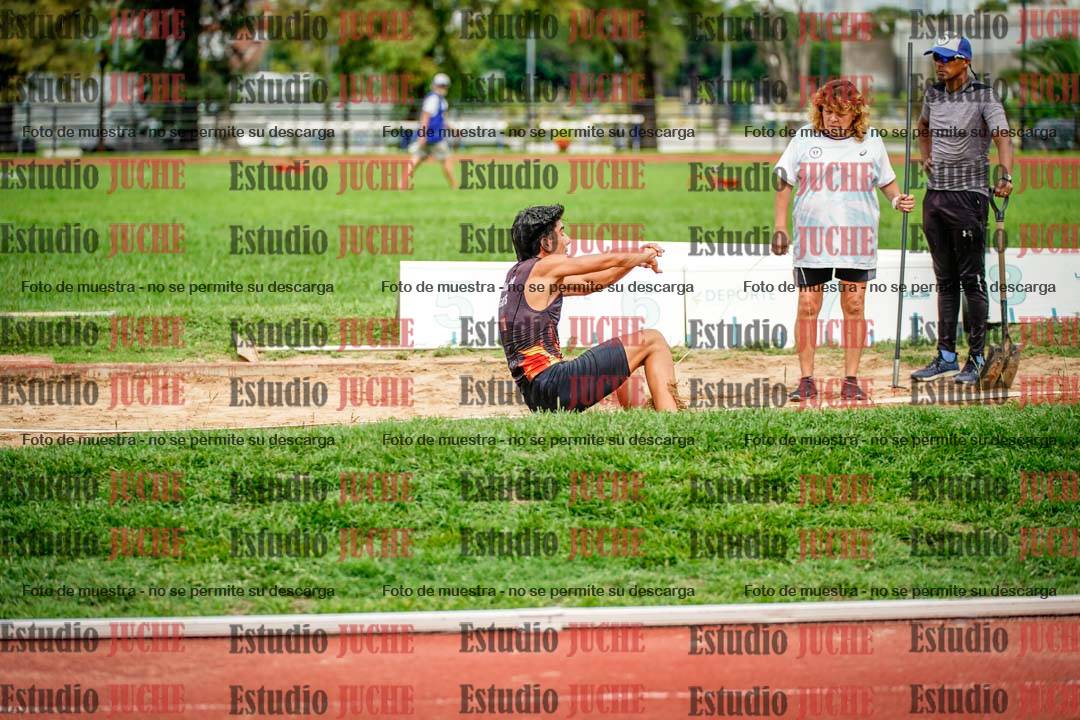 Fotos del salto en largo de varones - decatlón 2