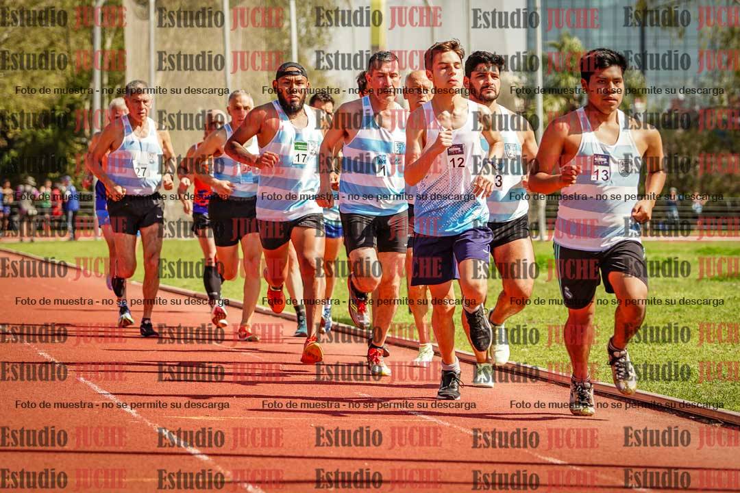 Fotos de los 1500 m llanos de varones