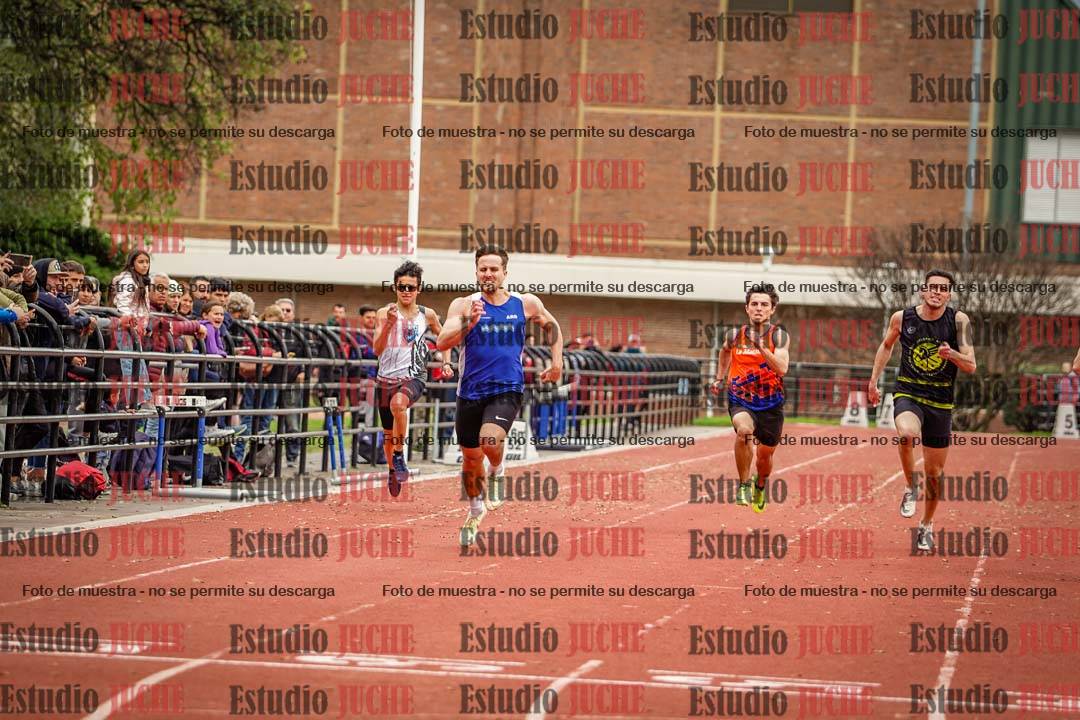 Fotos de los 200 m llanos de varones
