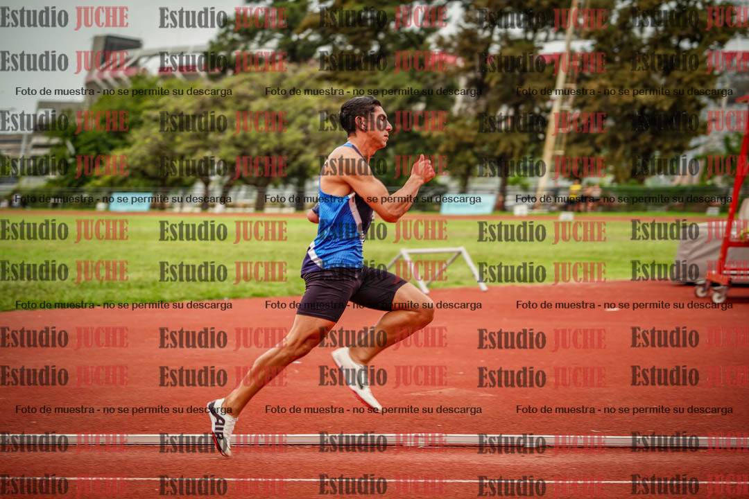 Fotos de los 400 m llanos de varones