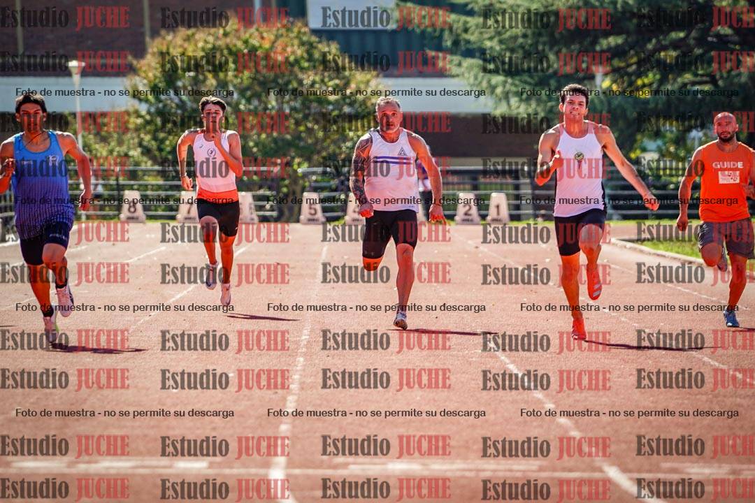 Fotos de los 200 m llanos de varones