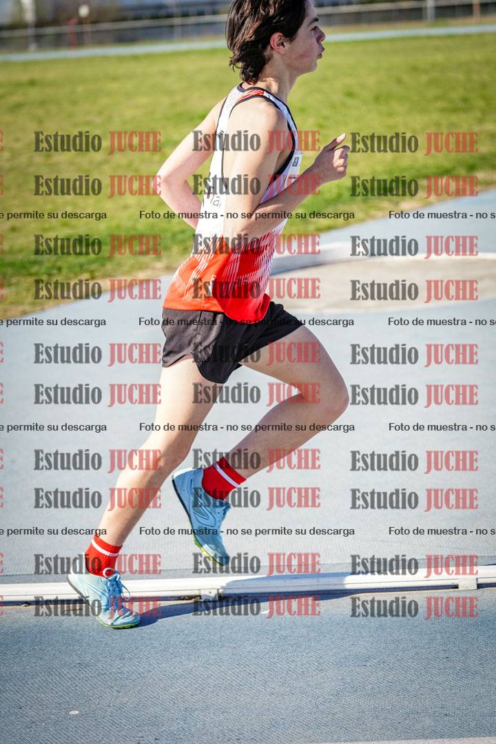 Fotos de los 2000 m llanos de varones