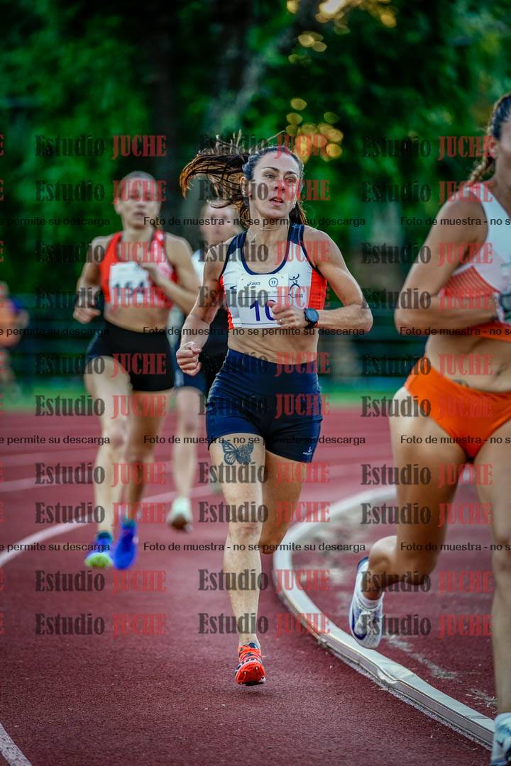 Fotos de los 1500 m llanos de mujeres