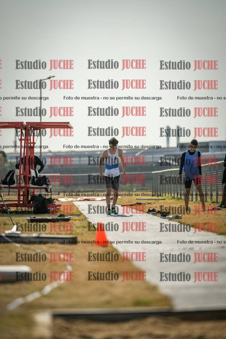 Fotos del salto triple de varones