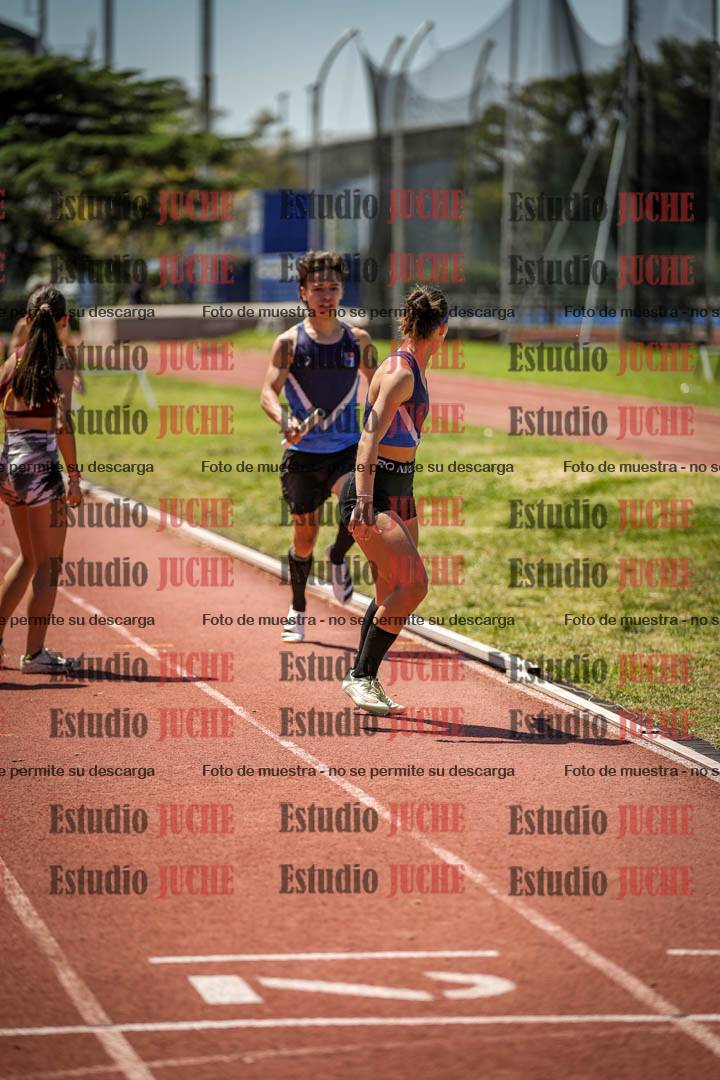 Fotos de las Postas 8x200 m de mujeres y varones - FINAL