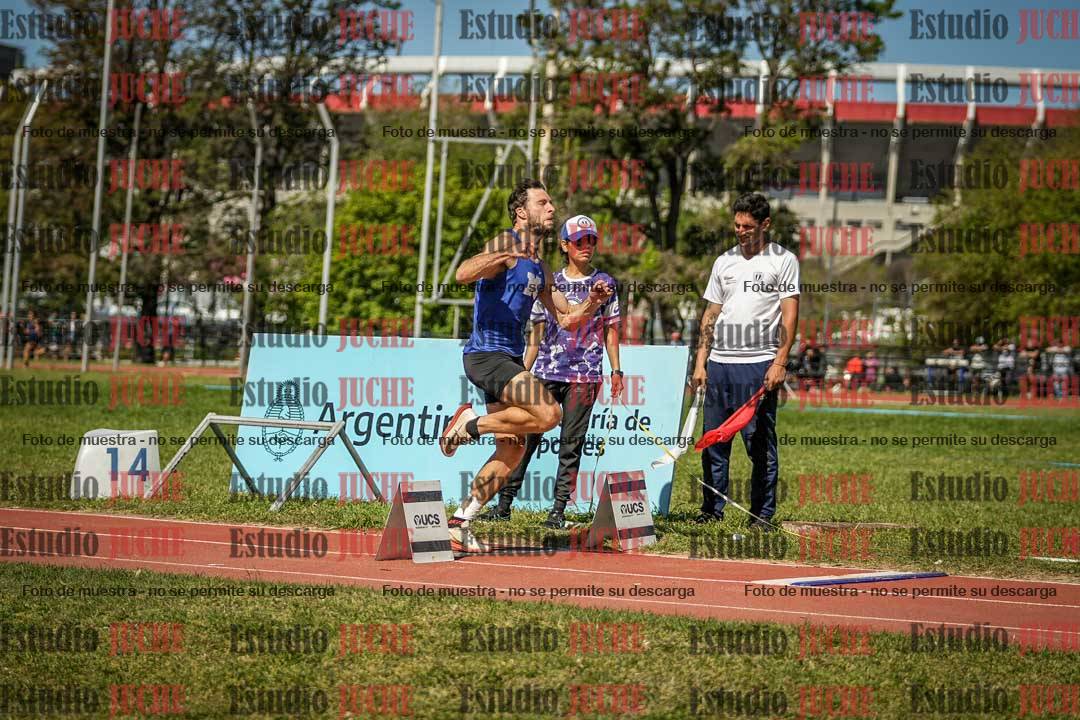 Fotos del salto triple de varones