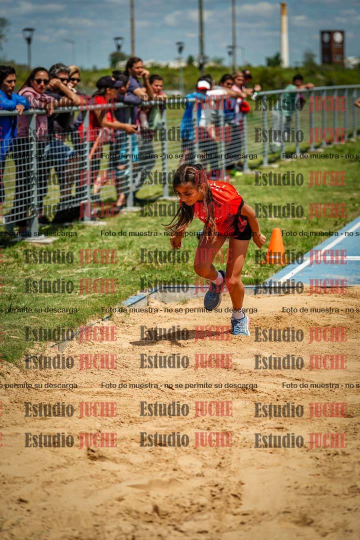 Fotos del salto en largo de mujeres - U12