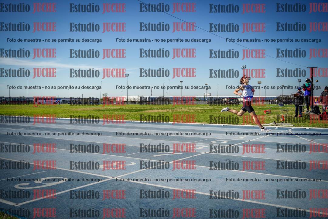 Fotos de los 400 m llanos de varones