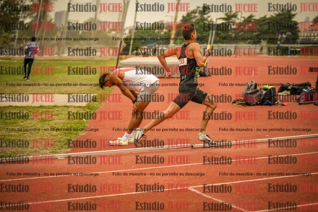 Fotos de las Postas 4x400 m de varones