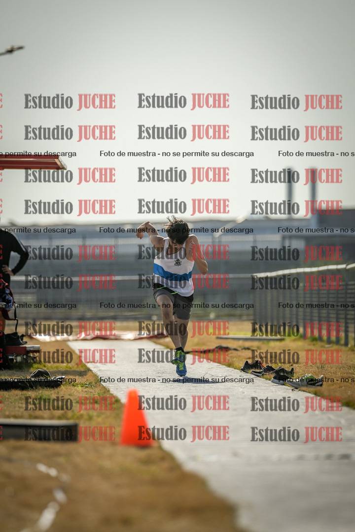 Fotos del salto triple de varones