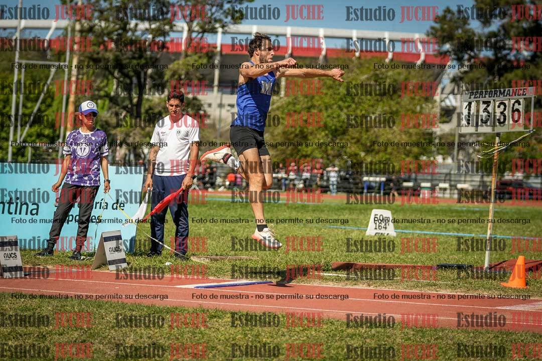 Fotos del salto triple de varones