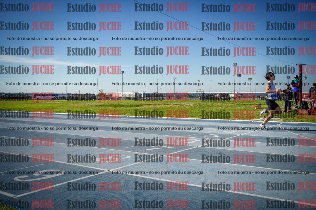 Fotos de los 400 m llanos de varones