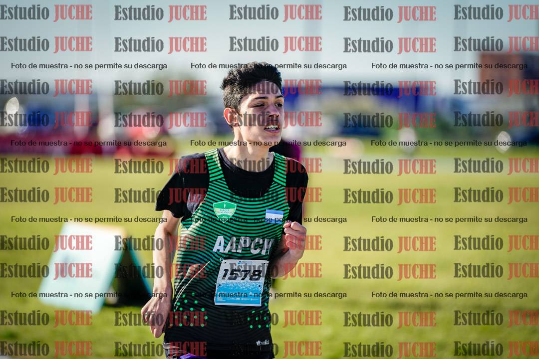 Fotos de los 2000 m llanos de varones