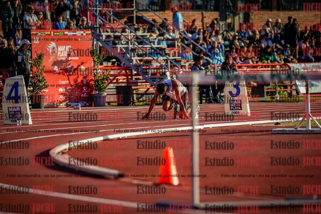 Fotos de los 400 m con vallas de varones - FINAL