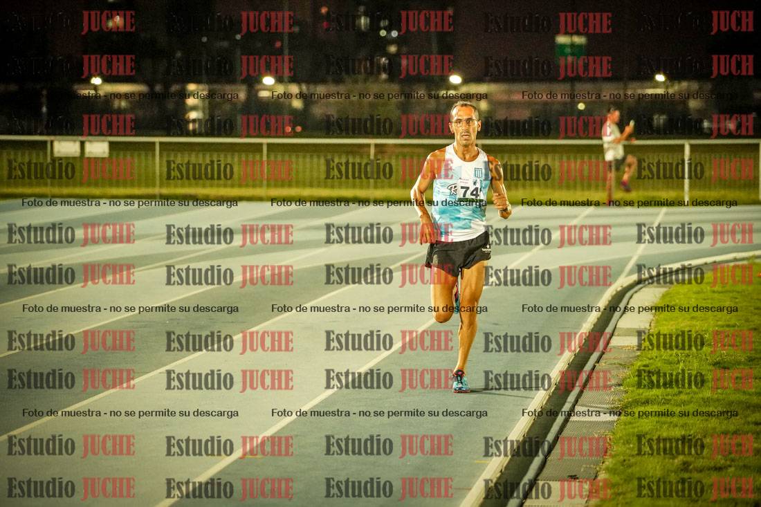 Fotos de los 3000 m llanos de varones