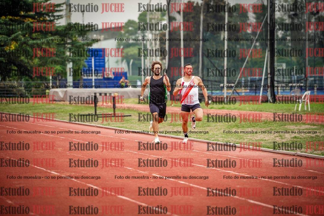 Fotos de las Postas 4x400 m de varones