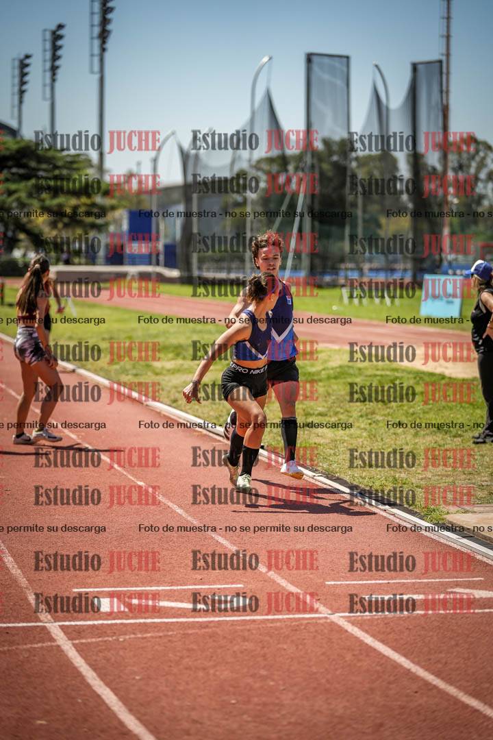 Fotos de las Postas 8x200 m de mujeres y varones - FINAL