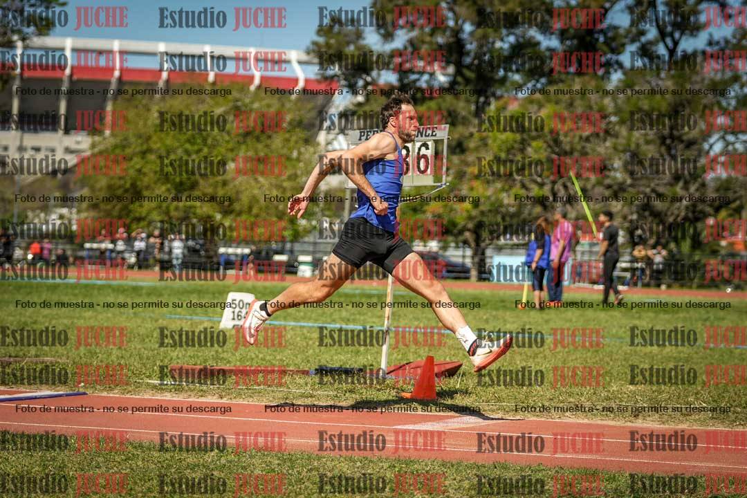 Fotos del salto triple de varones