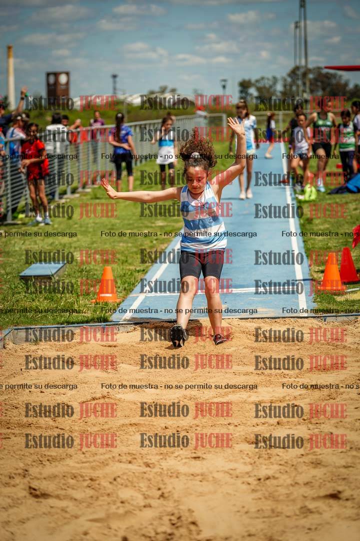 Fotos del salto en largo de mujeres - U12