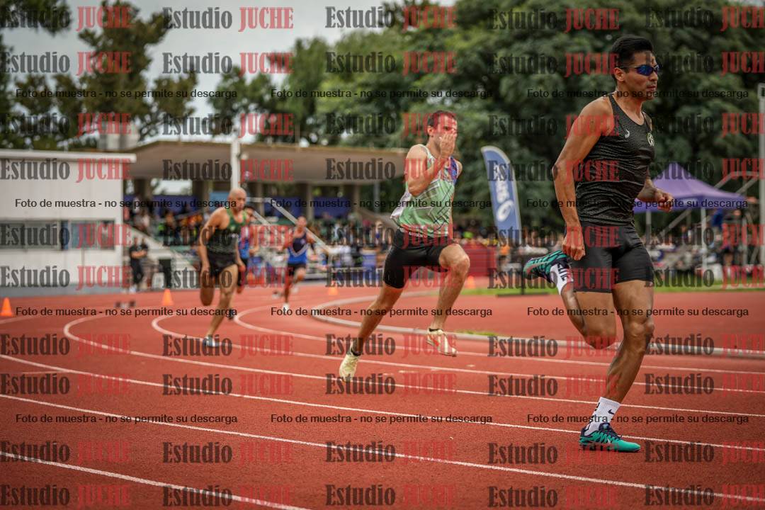 Fotos de los 400 m llanos de varones