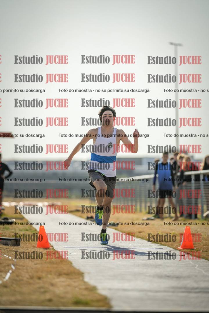 Fotos del salto triple de varones