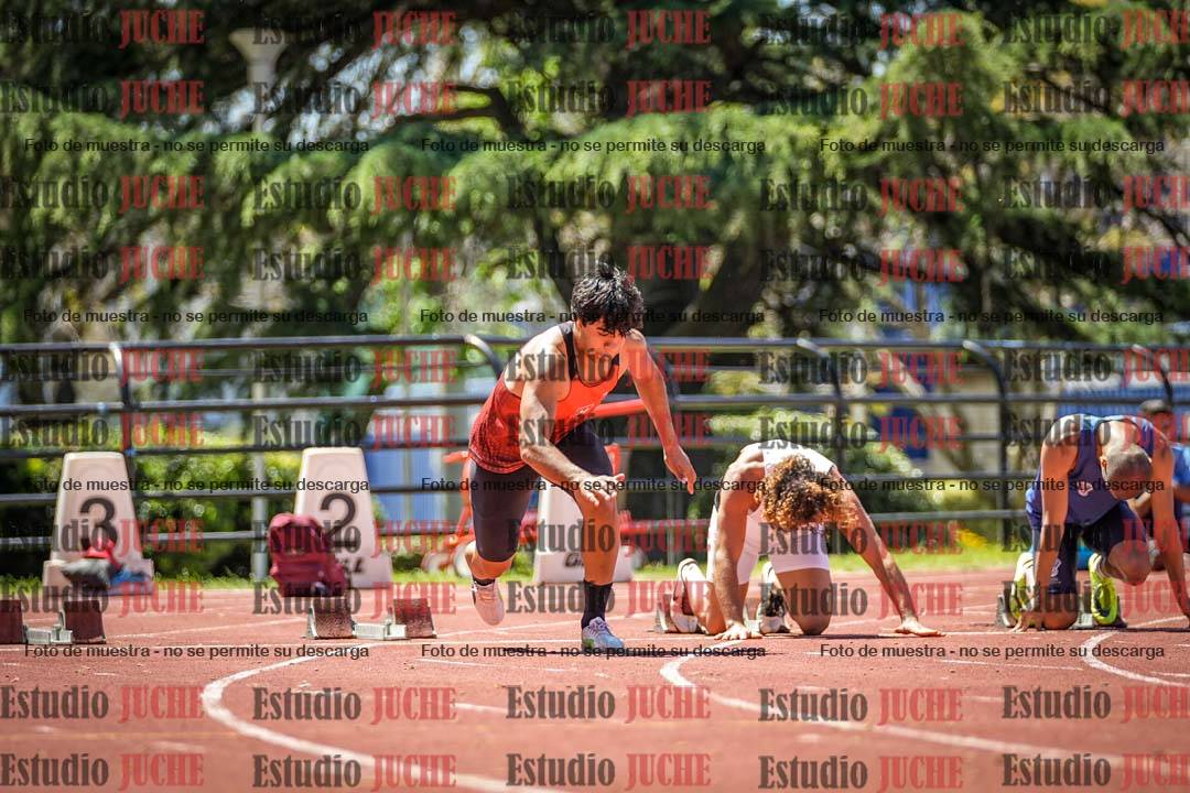 Fotos de los 100 m llanos de varones