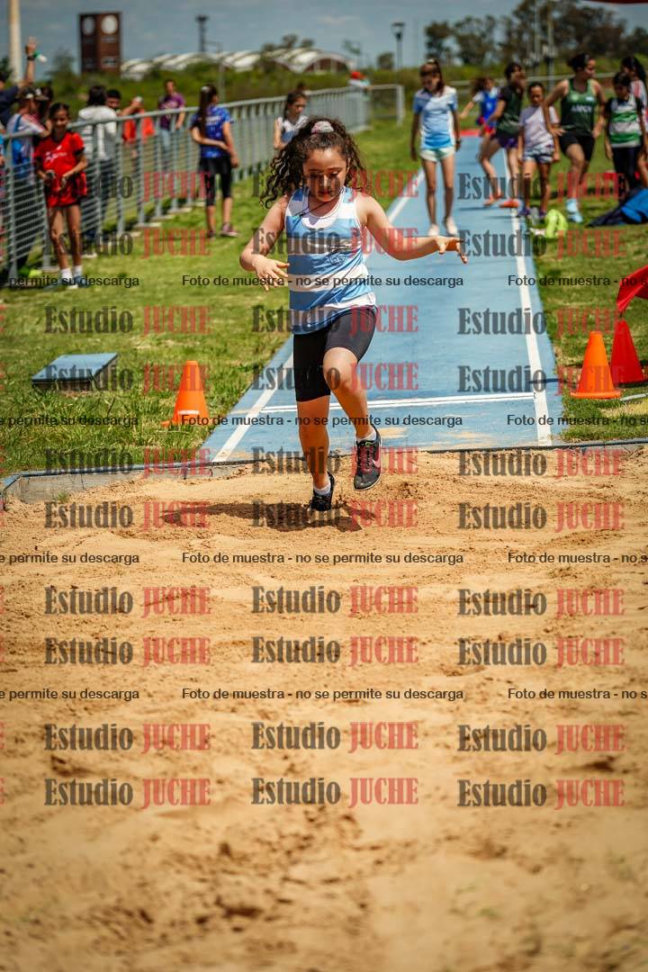 Fotos del salto en largo de mujeres - U12