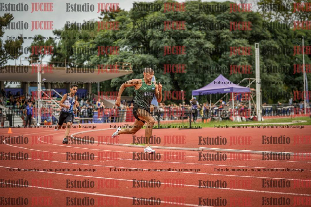Fotos de los 400 m llanos de varones
