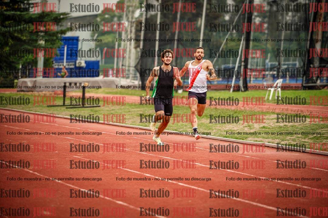 Fotos de las Postas 4x400 m de varones