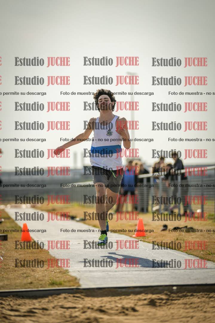 Fotos del salto triple de varones