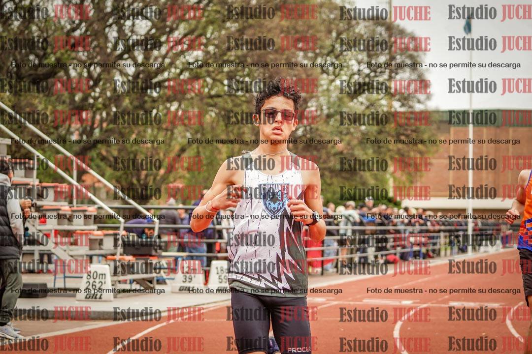Fotos de los 200 m llanos de varones