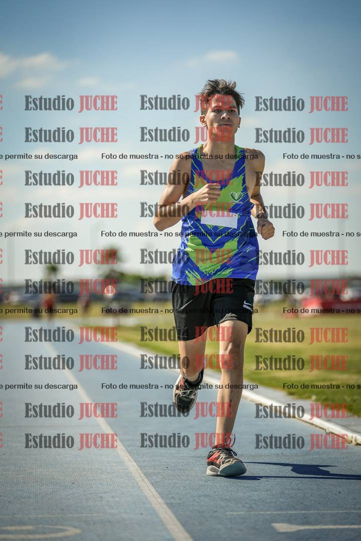 Fotos de los 600 m llanos de varones