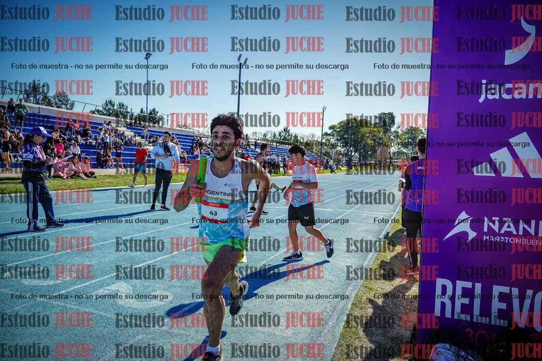 Fotos durante los relevos