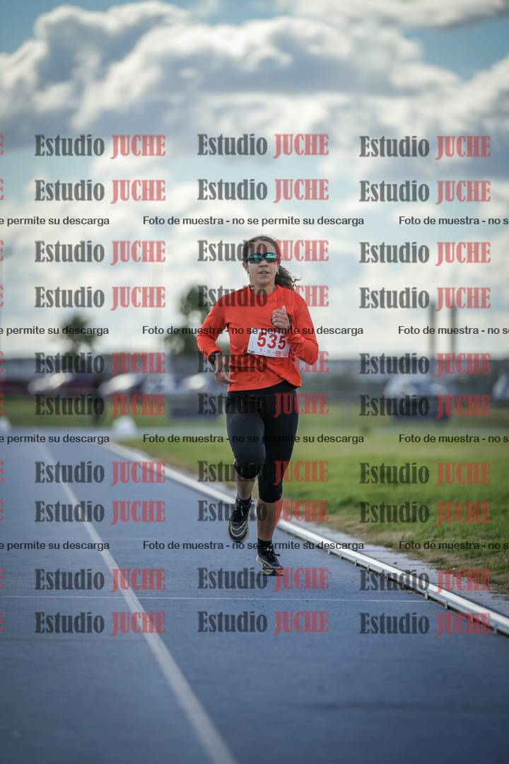 Fotos de los 5000 m llanos de mujeres