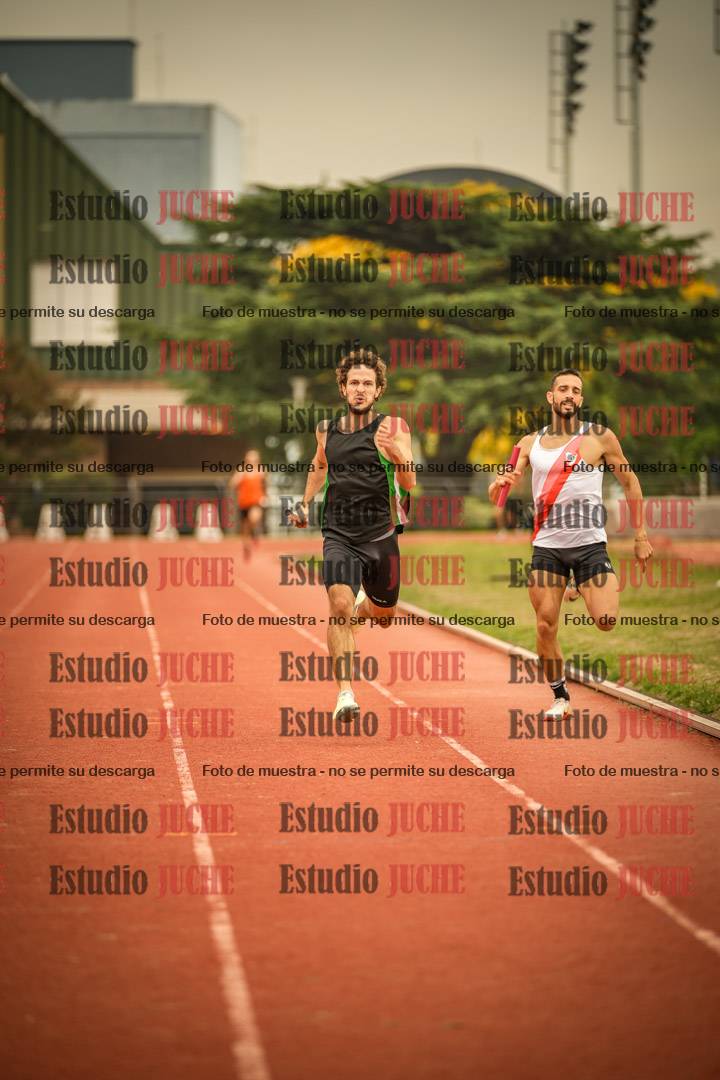 Fotos de las Postas 4x400 m de varones