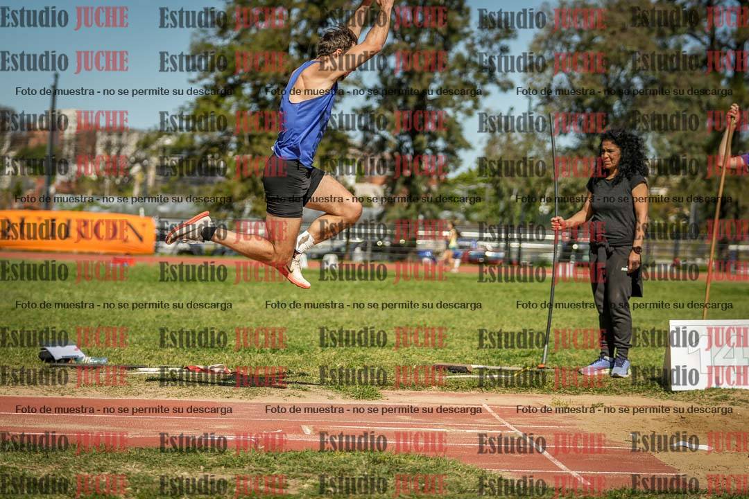 Fotos del salto triple de varones