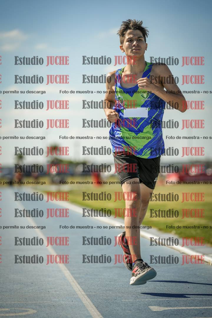 Fotos de los 600 m llanos de varones