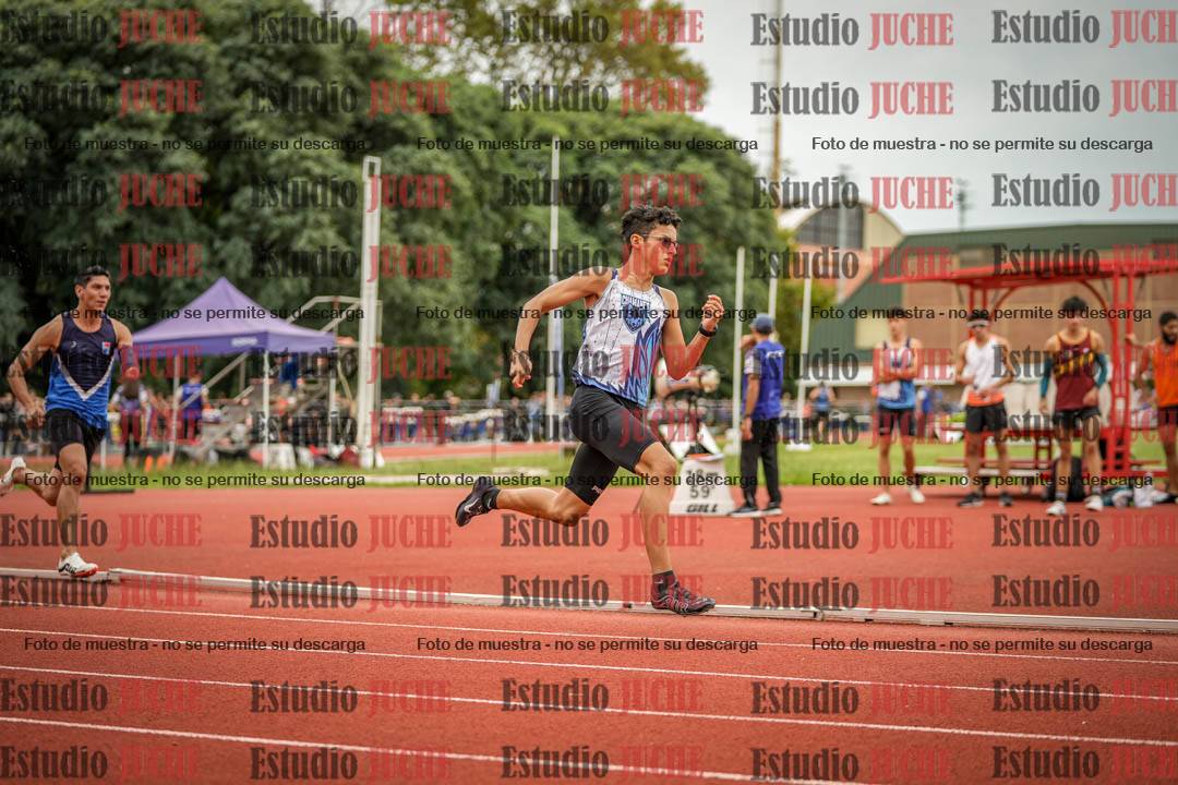 Fotos de los 400 m llanos de varones