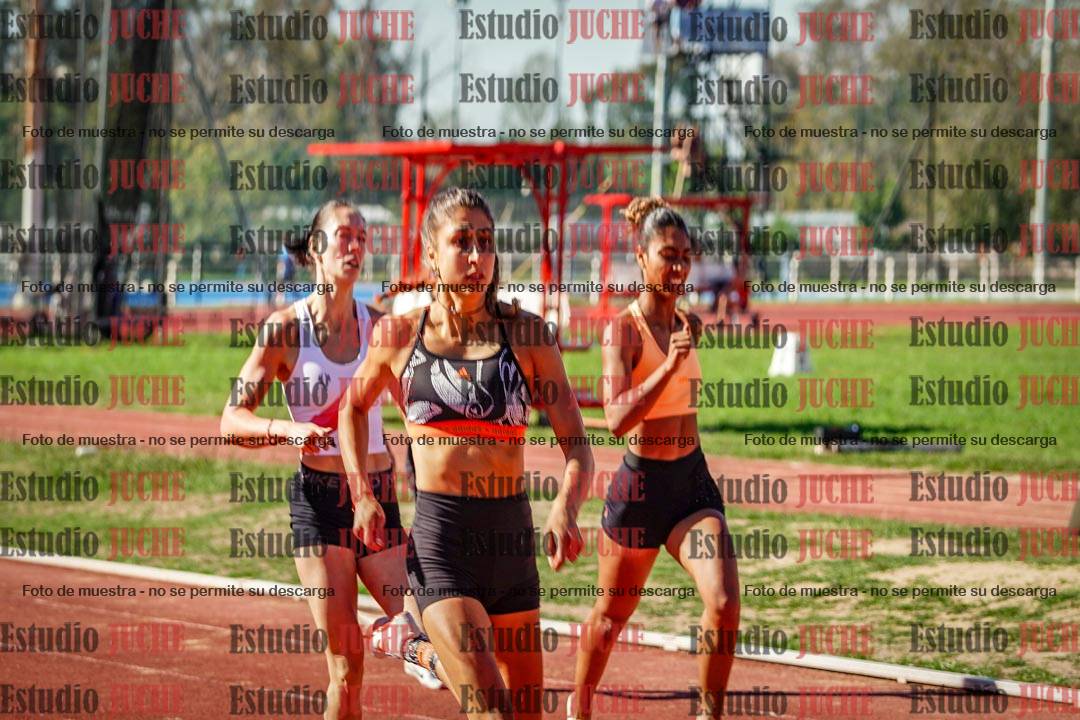 Fotos de los 400 m llanos de mujeres
