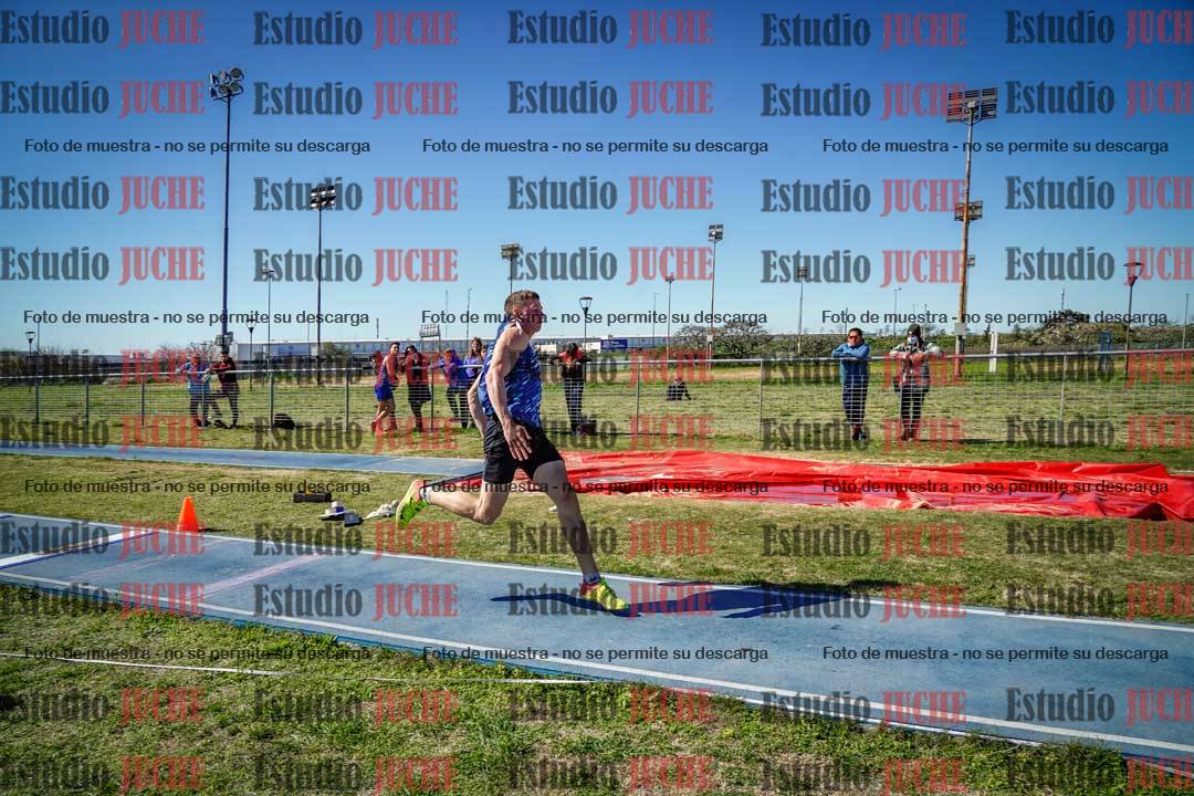 Fotos del salto triple de varones