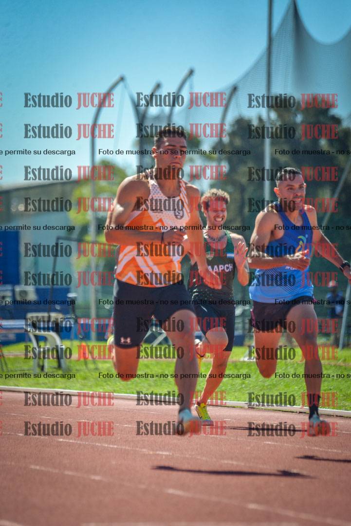Fotos de los 100 m llanos de varones