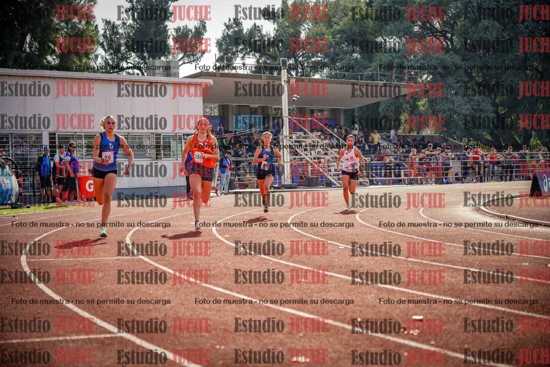 Fotos de los 800 m llanos de mujeres - heptatlón 7